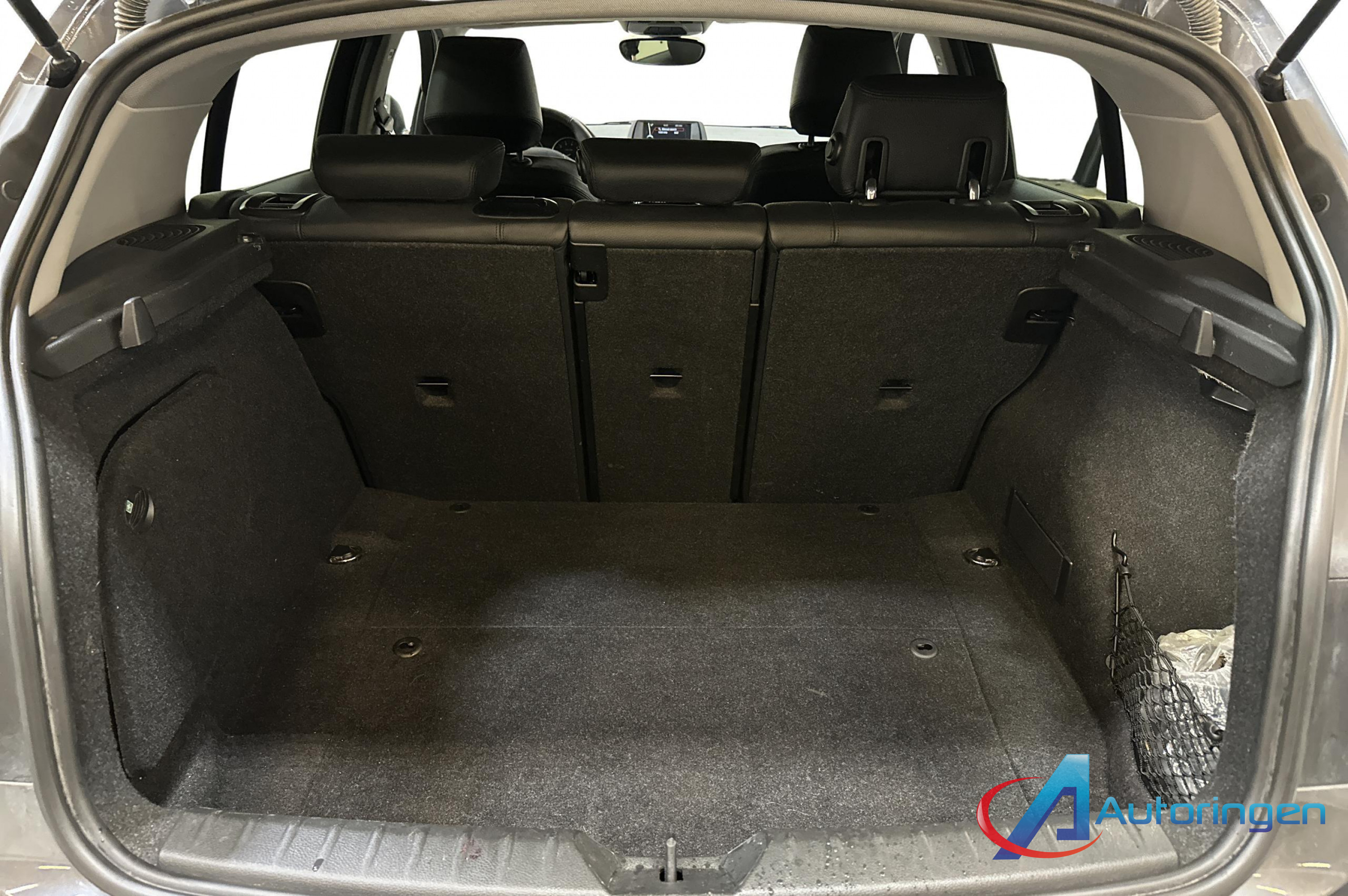 BMW 1-SERIE 2012, бензин — фото 11 из 17