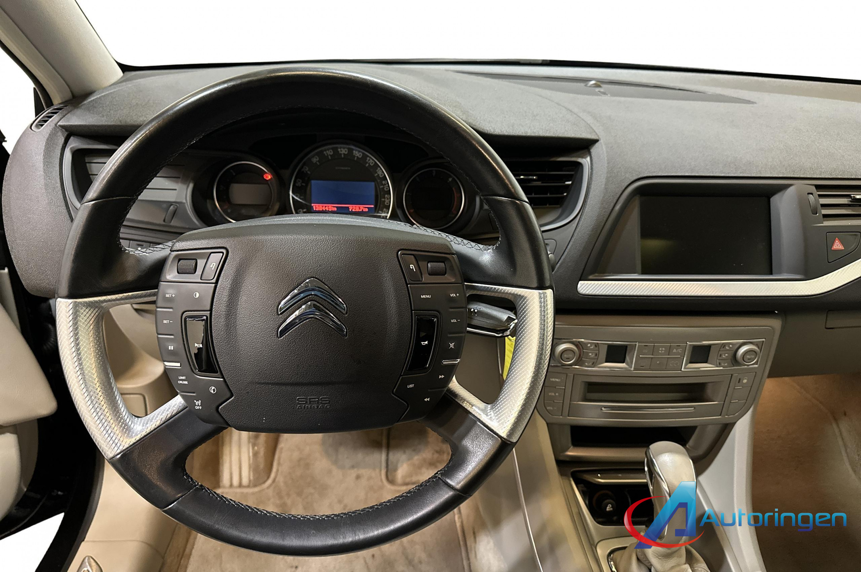 Citroën C5 2015, дизель — фото 8 из 14