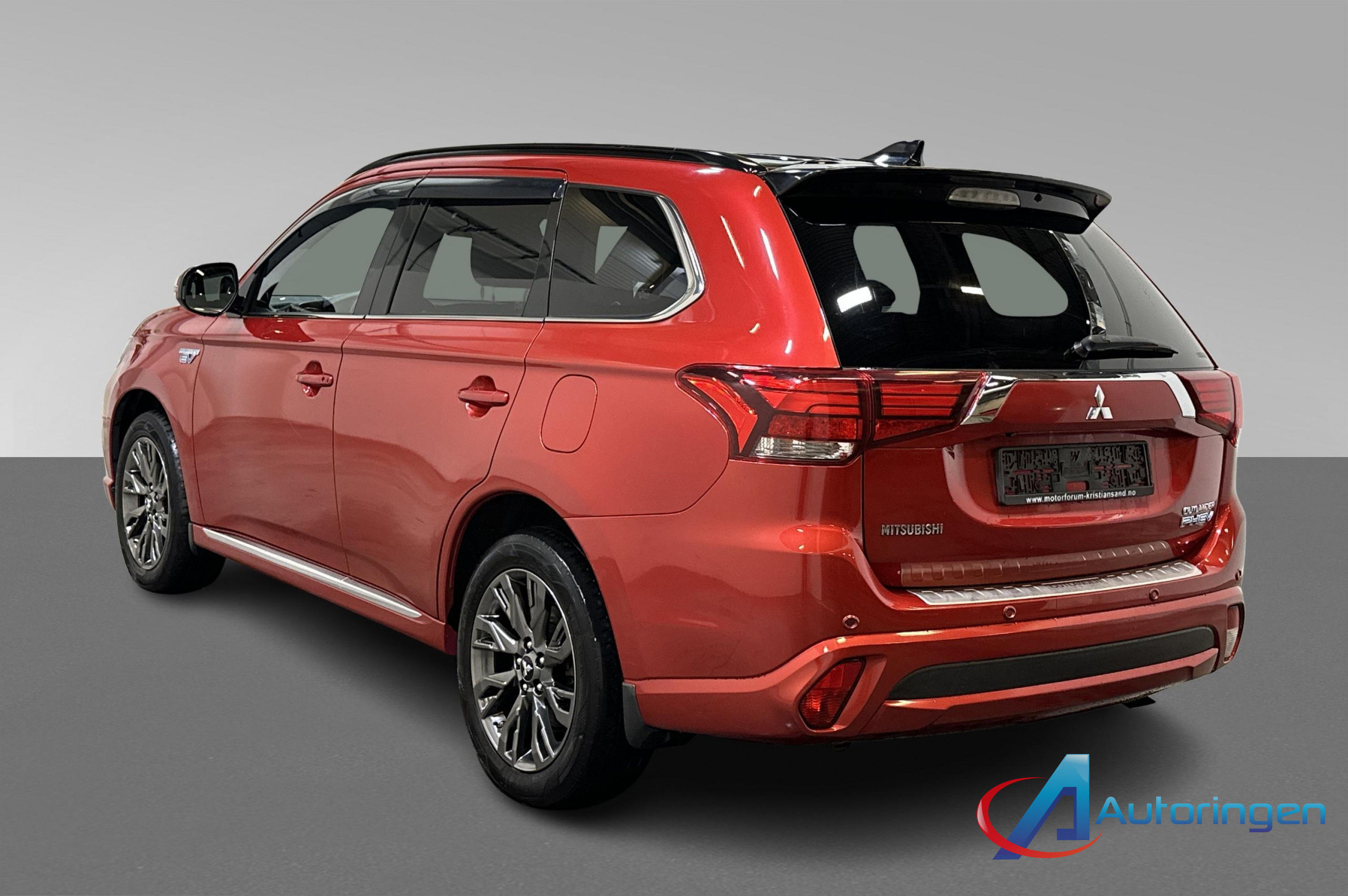 Mitsubishi OUTLANDER 2017, бензин — фото 4 з 20