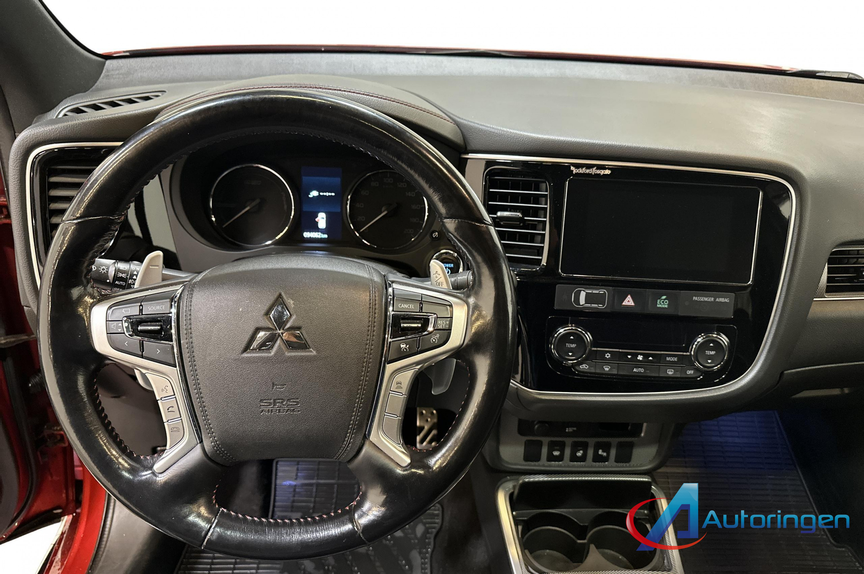 Mitsubishi OUTLANDER 2017, бензин — фото 8 з 20