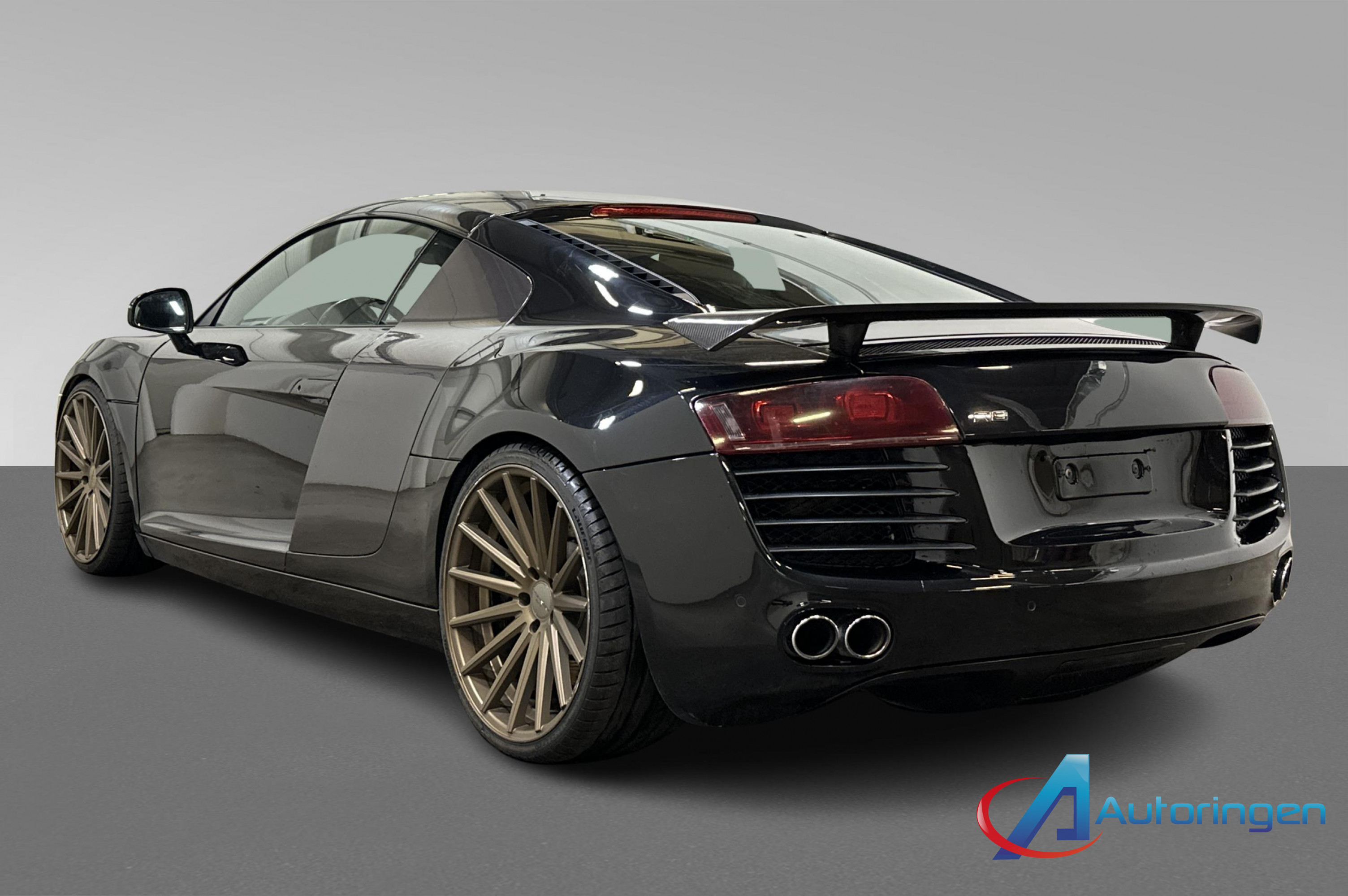 Audi R8 2009, petrol — photo 4 of 15