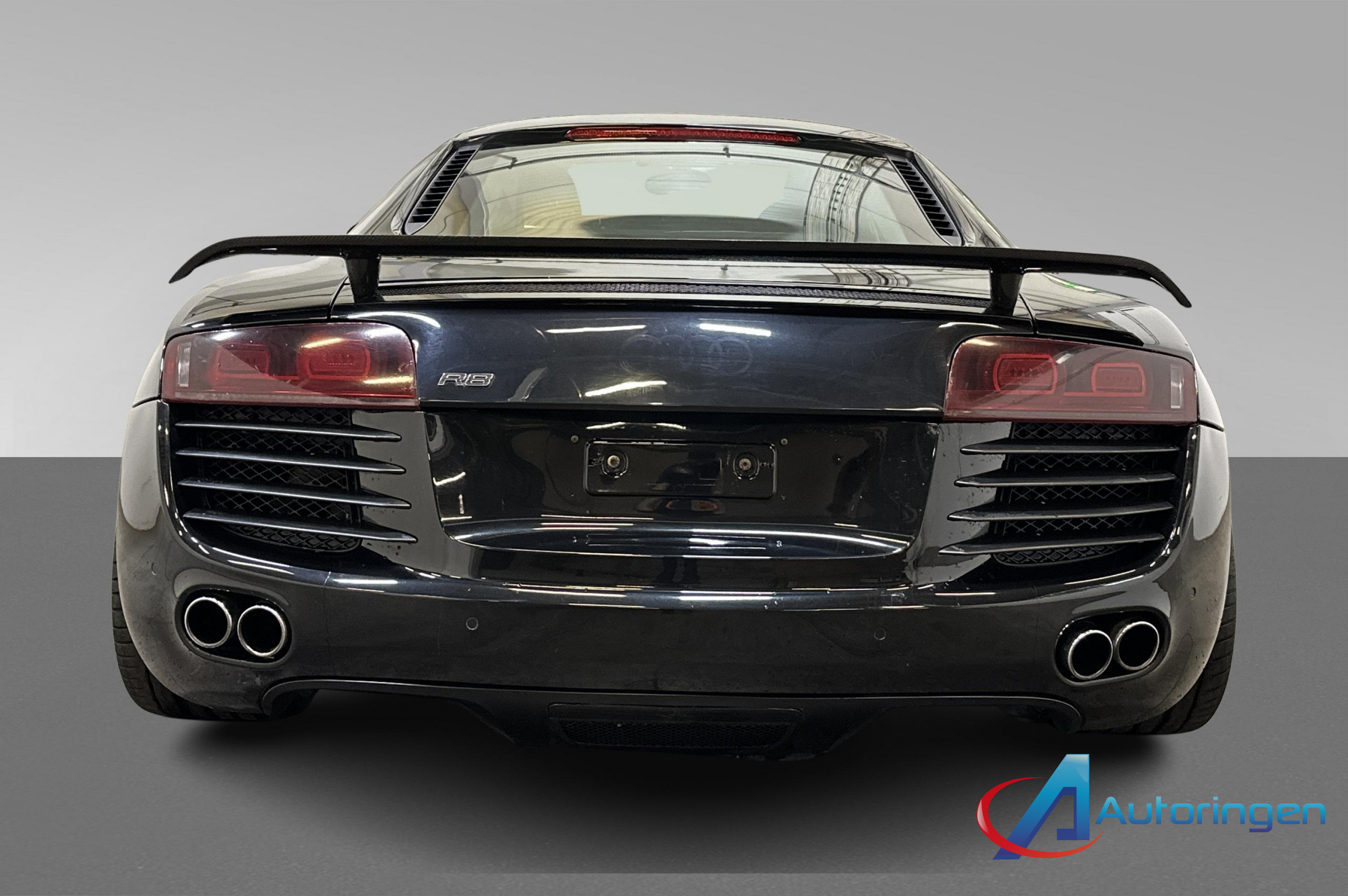 Audi R8 2009, petrol — photo 5 of 15