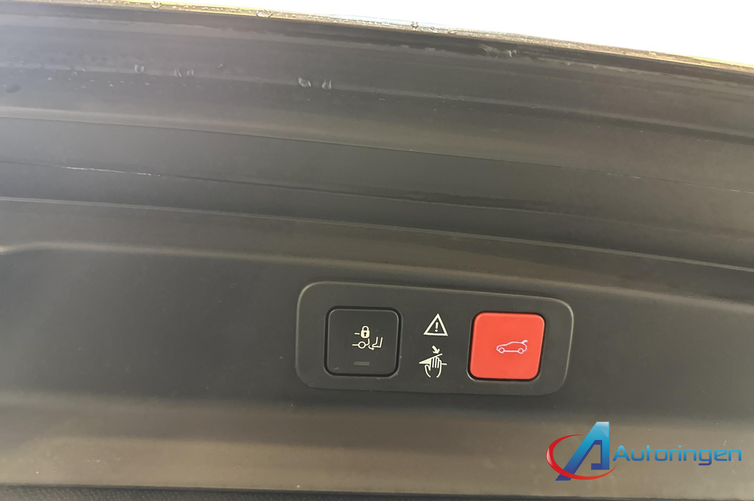 Peugeot 5008 2019, бензин — фото 14 из 17
