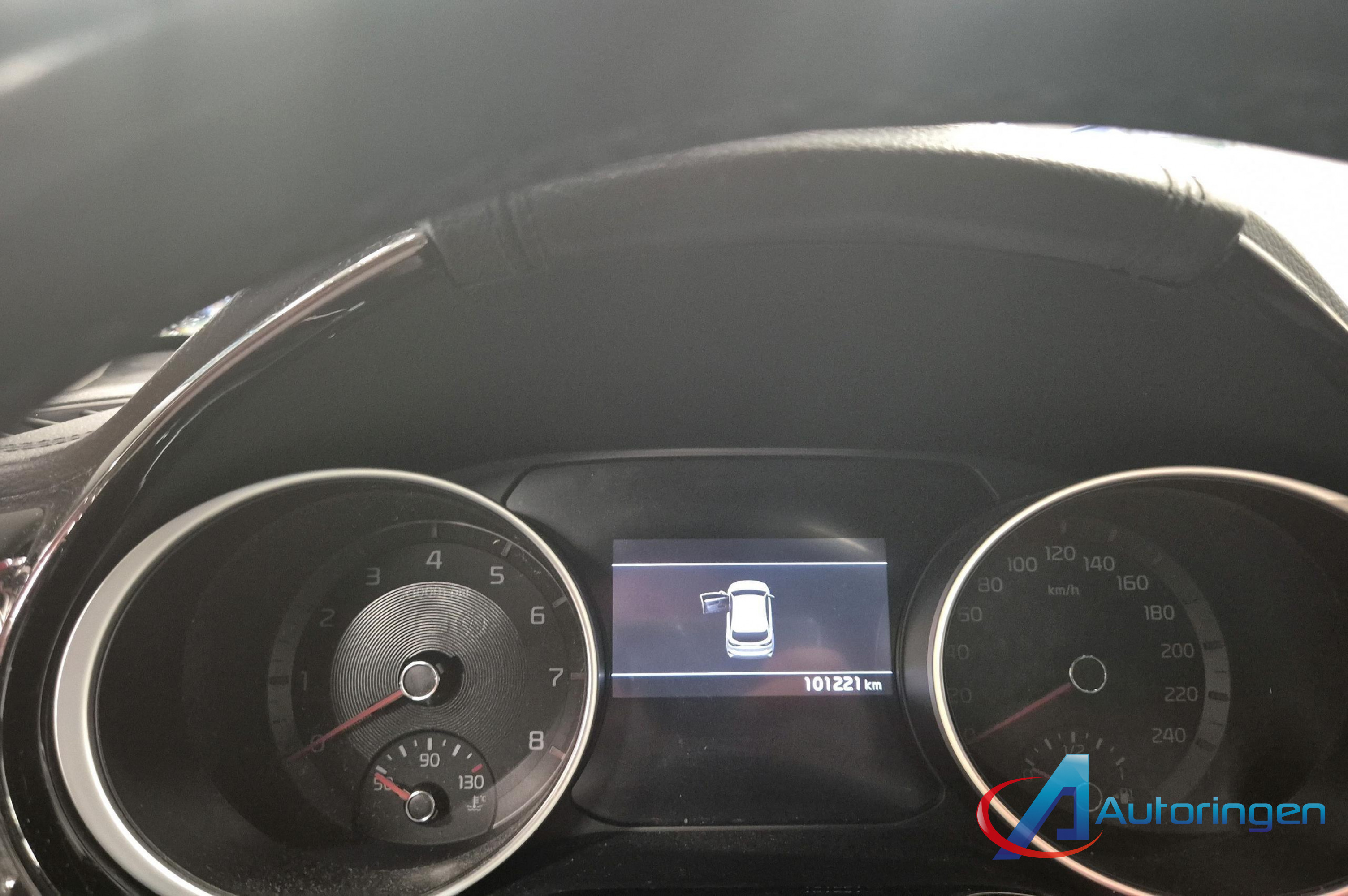 Kia CEED 2018, petrol — photo 7 of 19