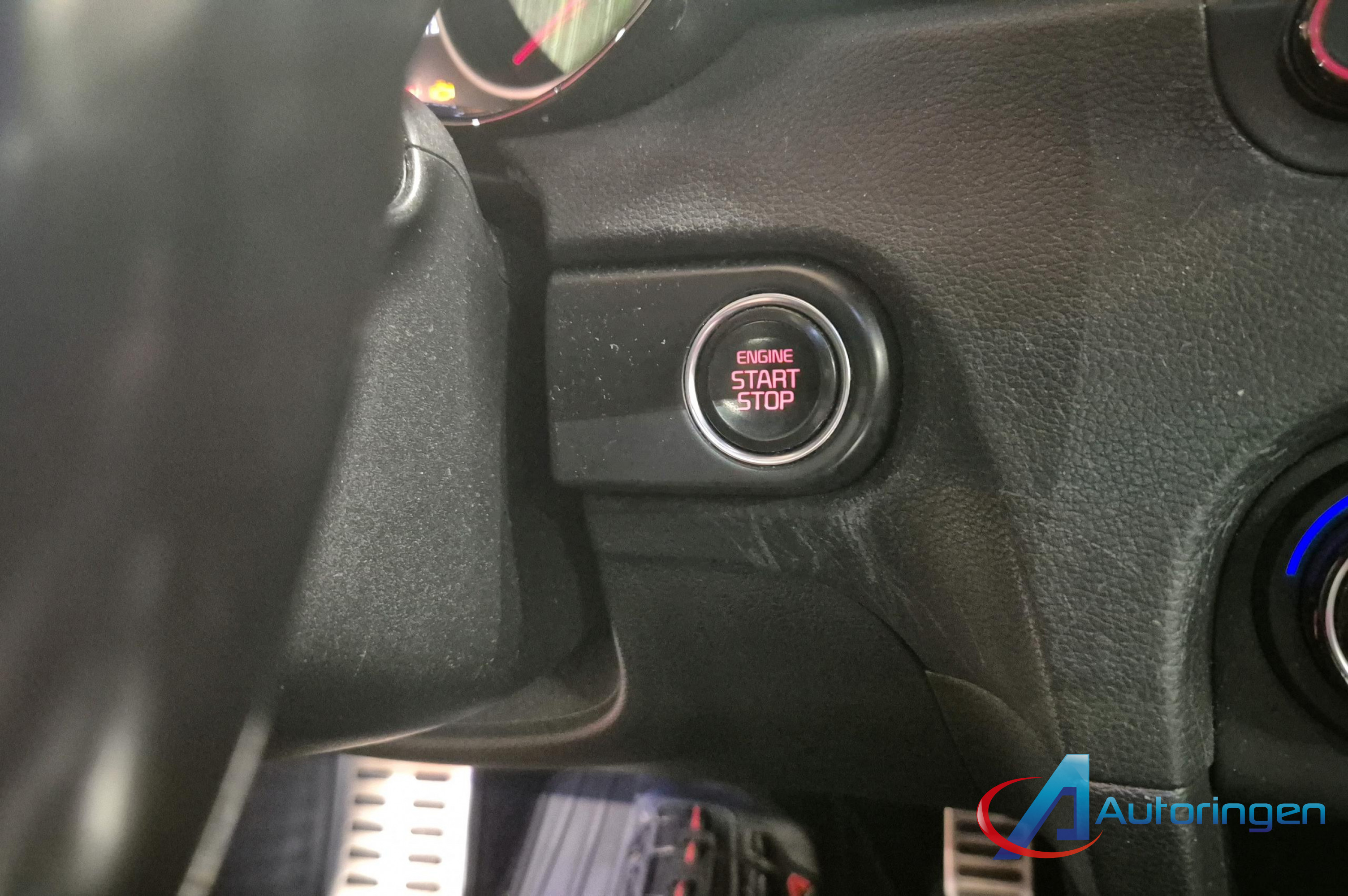 Kia CEED 2018, petrol — photo 15 of 19