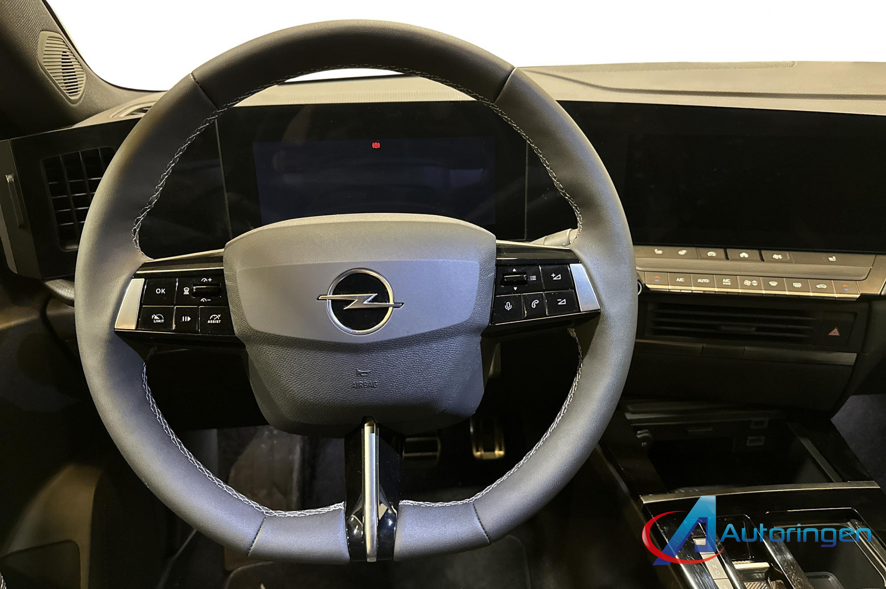 Opel ASTRA-e 2024, електро — фото 8 з 14