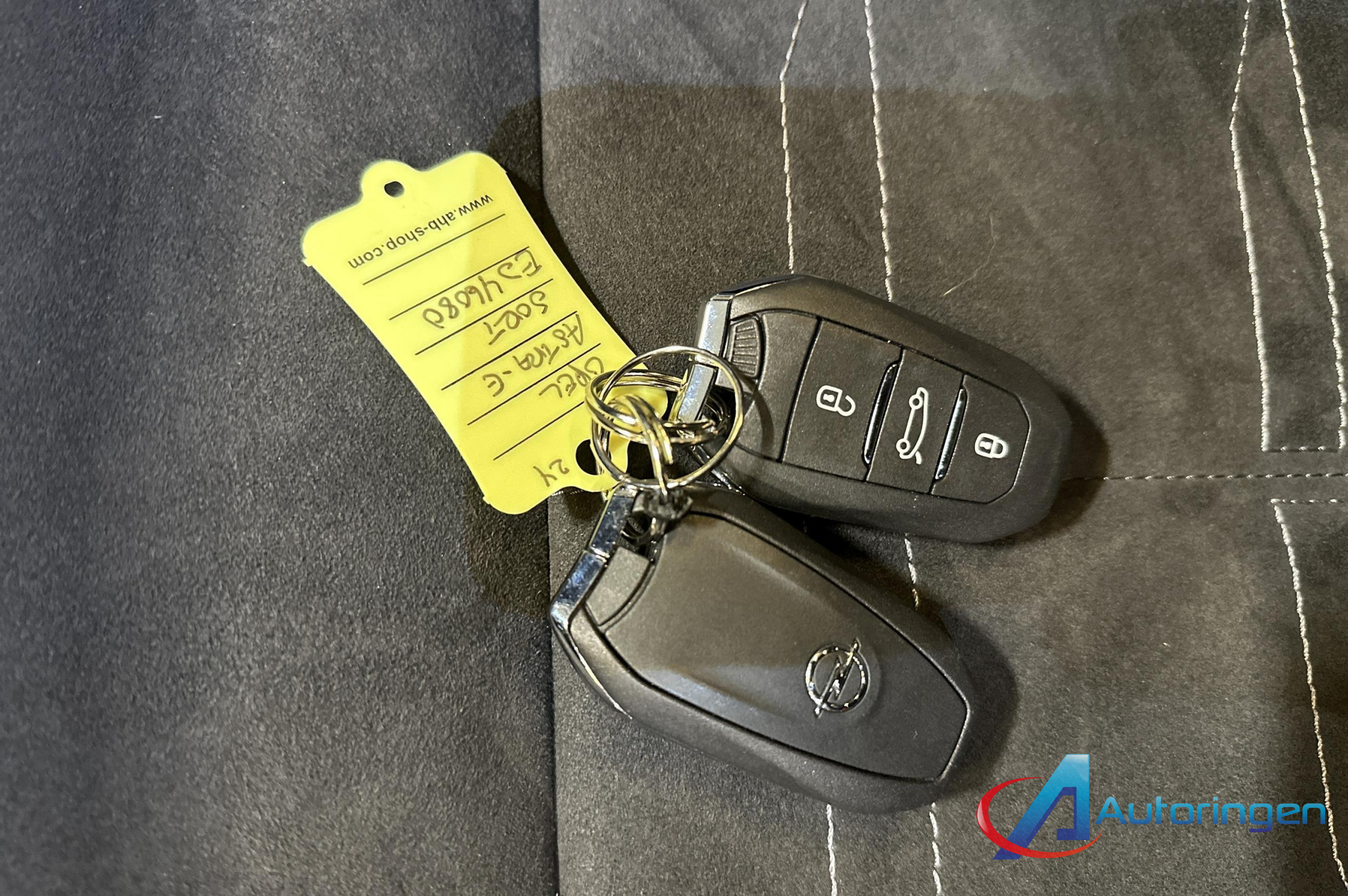 Opel ASTRA-e 2024, електро — фото 12 з 14