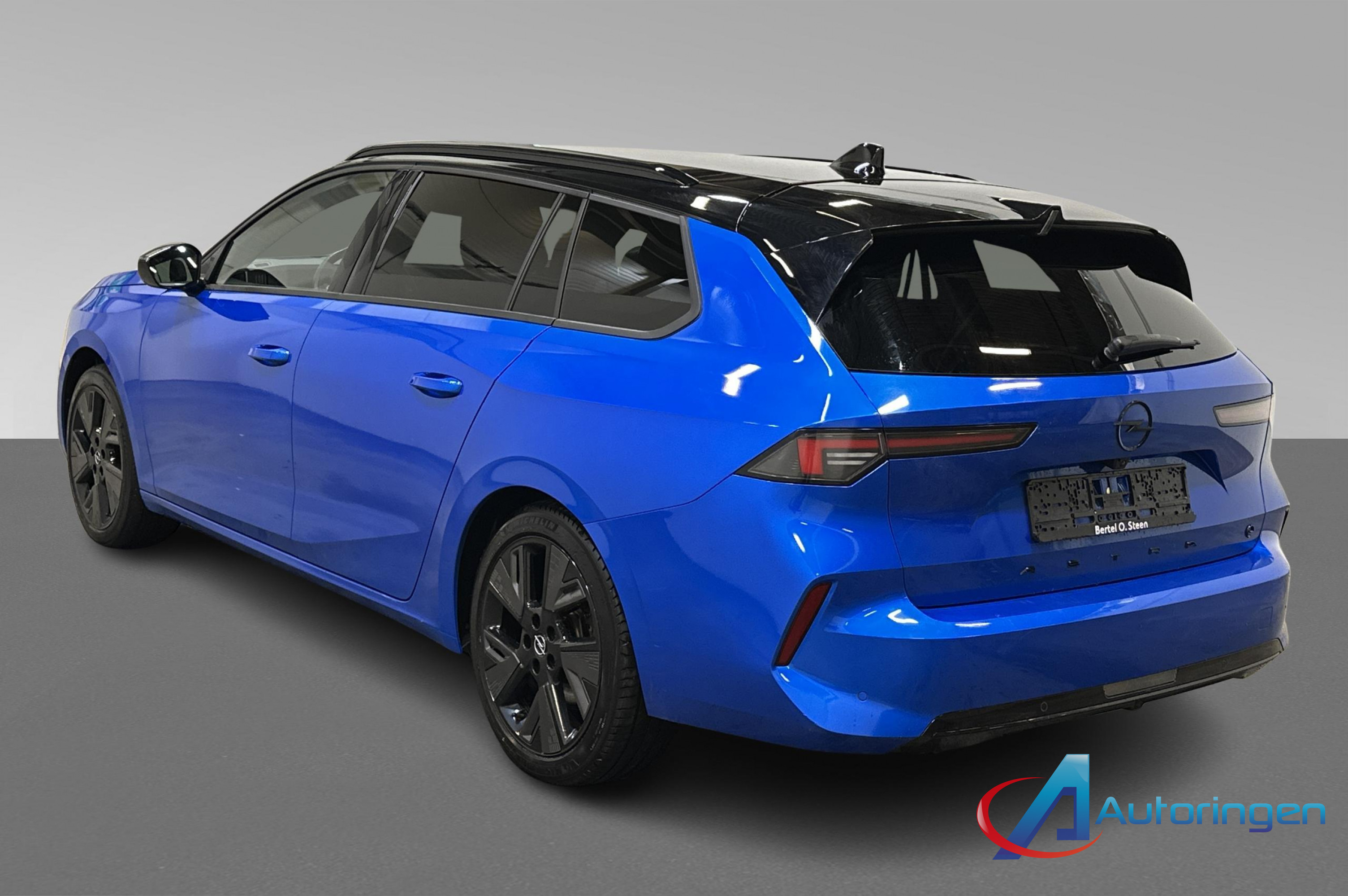 Opel ASTRA SPORTS TOURER 2024, electric — photo 4 of 14
