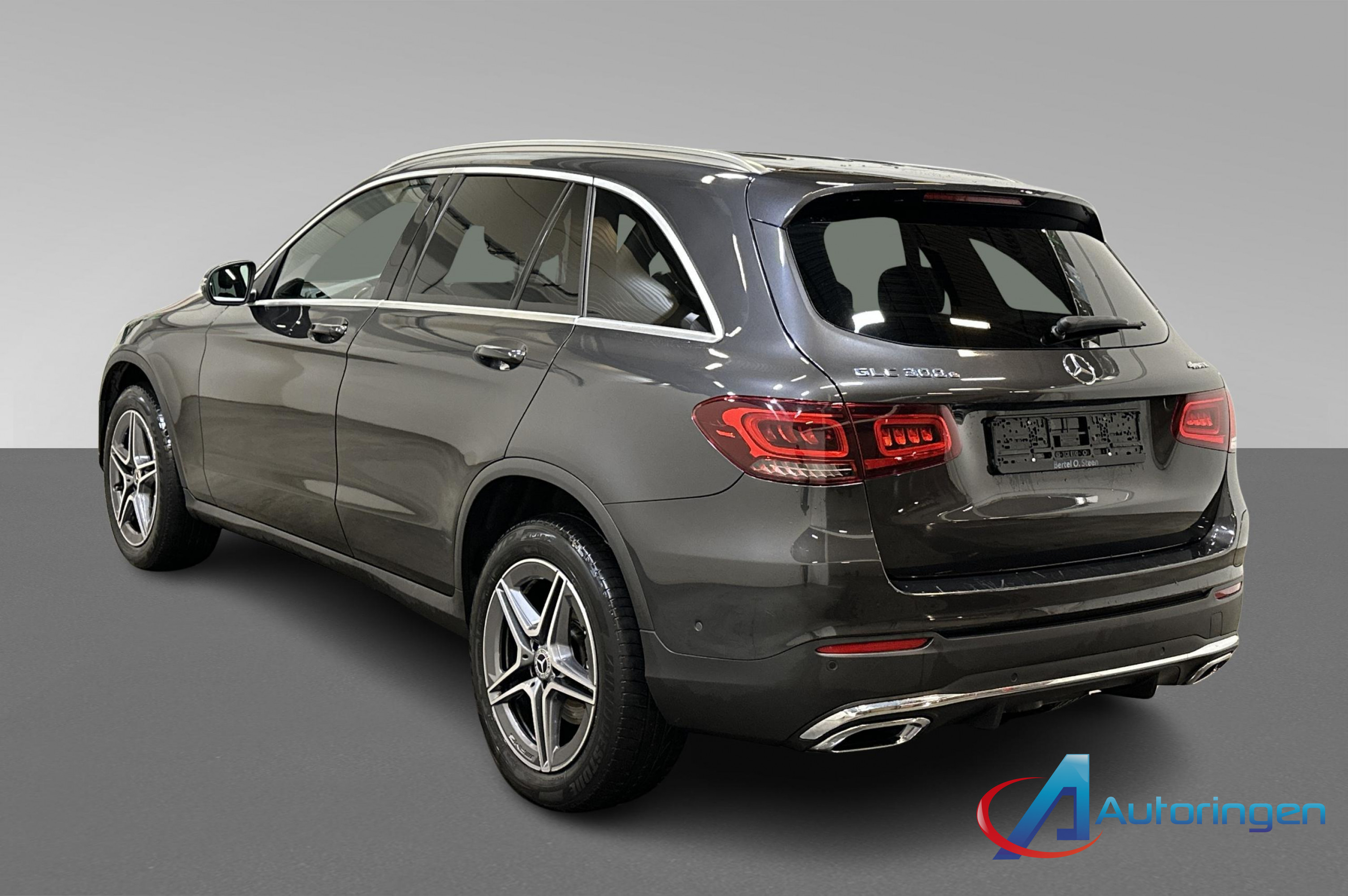Mercedes-Benz GLC 2022, бензин — фото 4 из 20