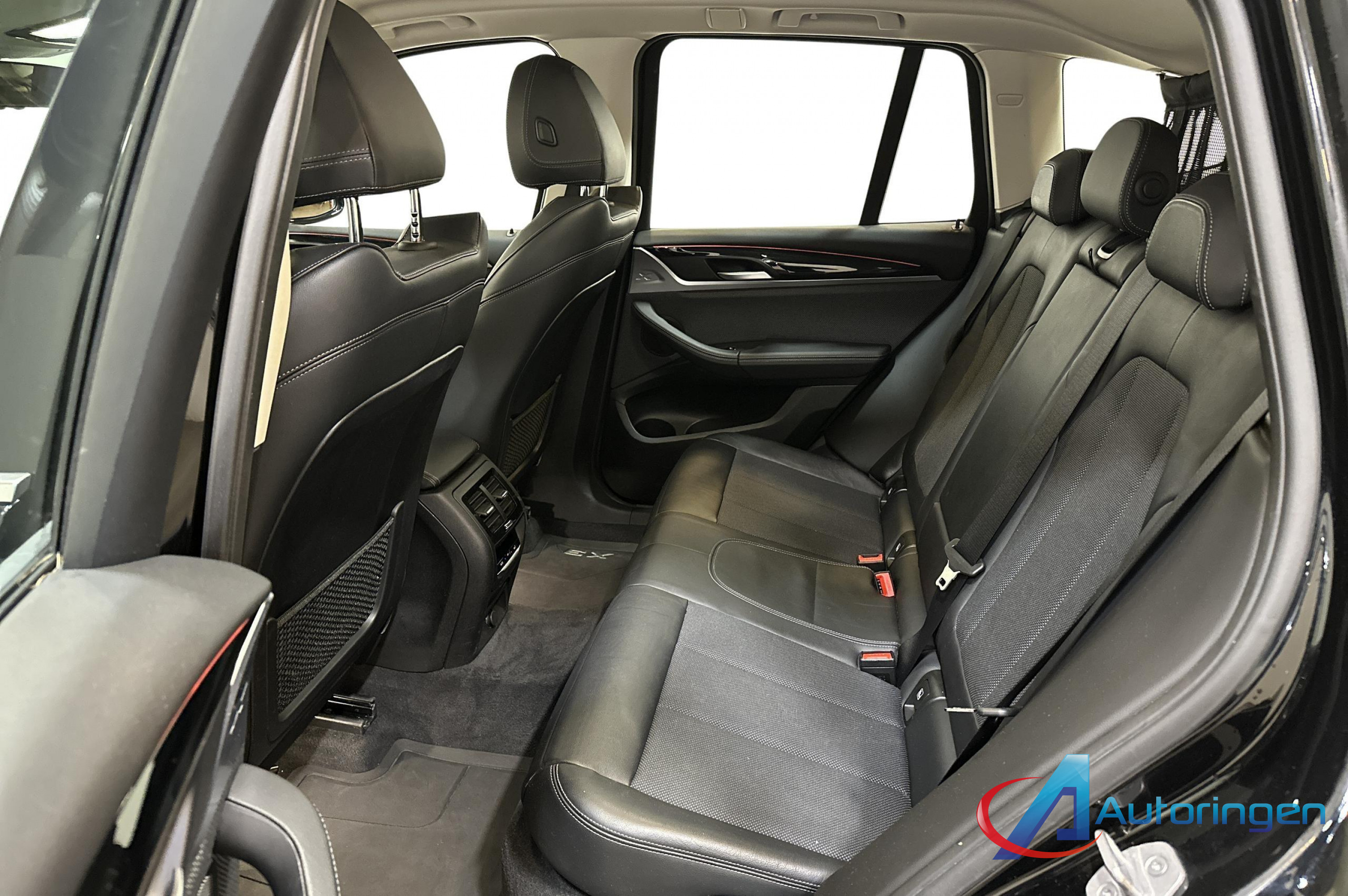 BMW X3 2019, дизель — фото 10 из 18