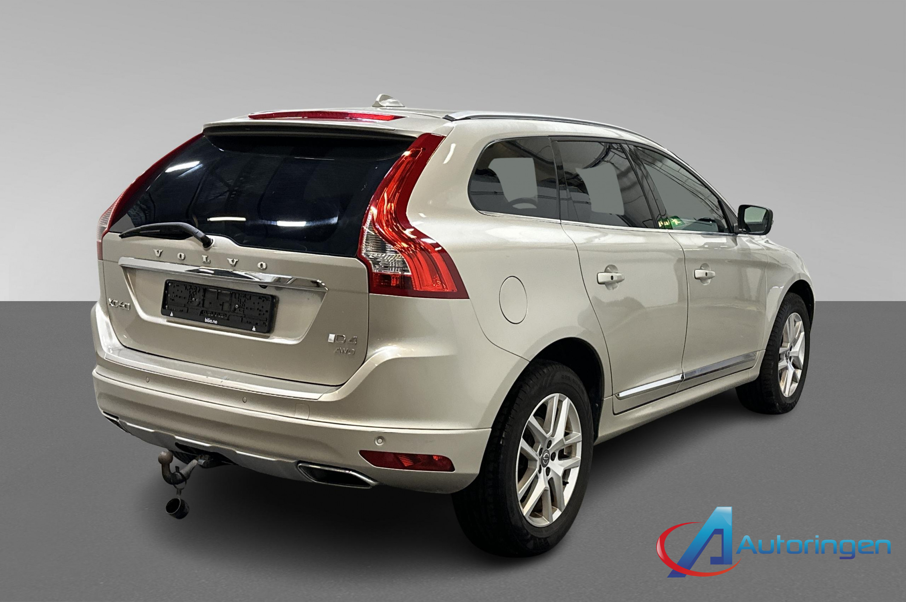 Volvo XC60 2017, дизель — фото 6 из 17