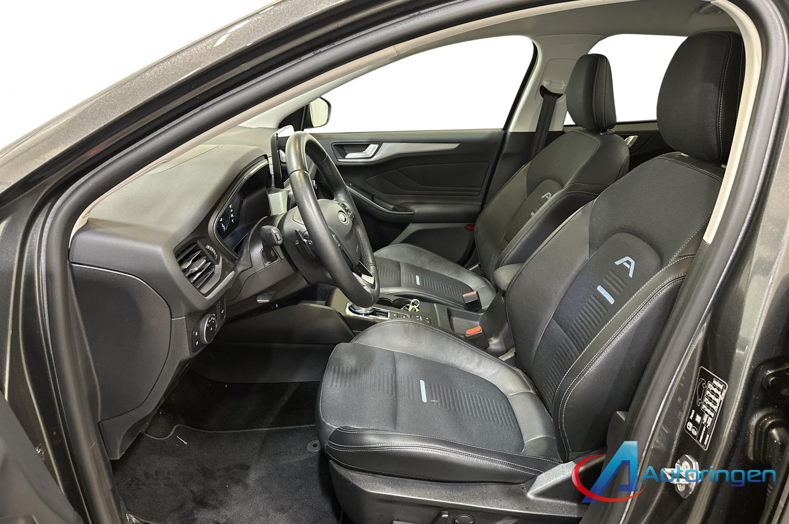 Ford FOCUS 2019, бензин — фото 9 з 16