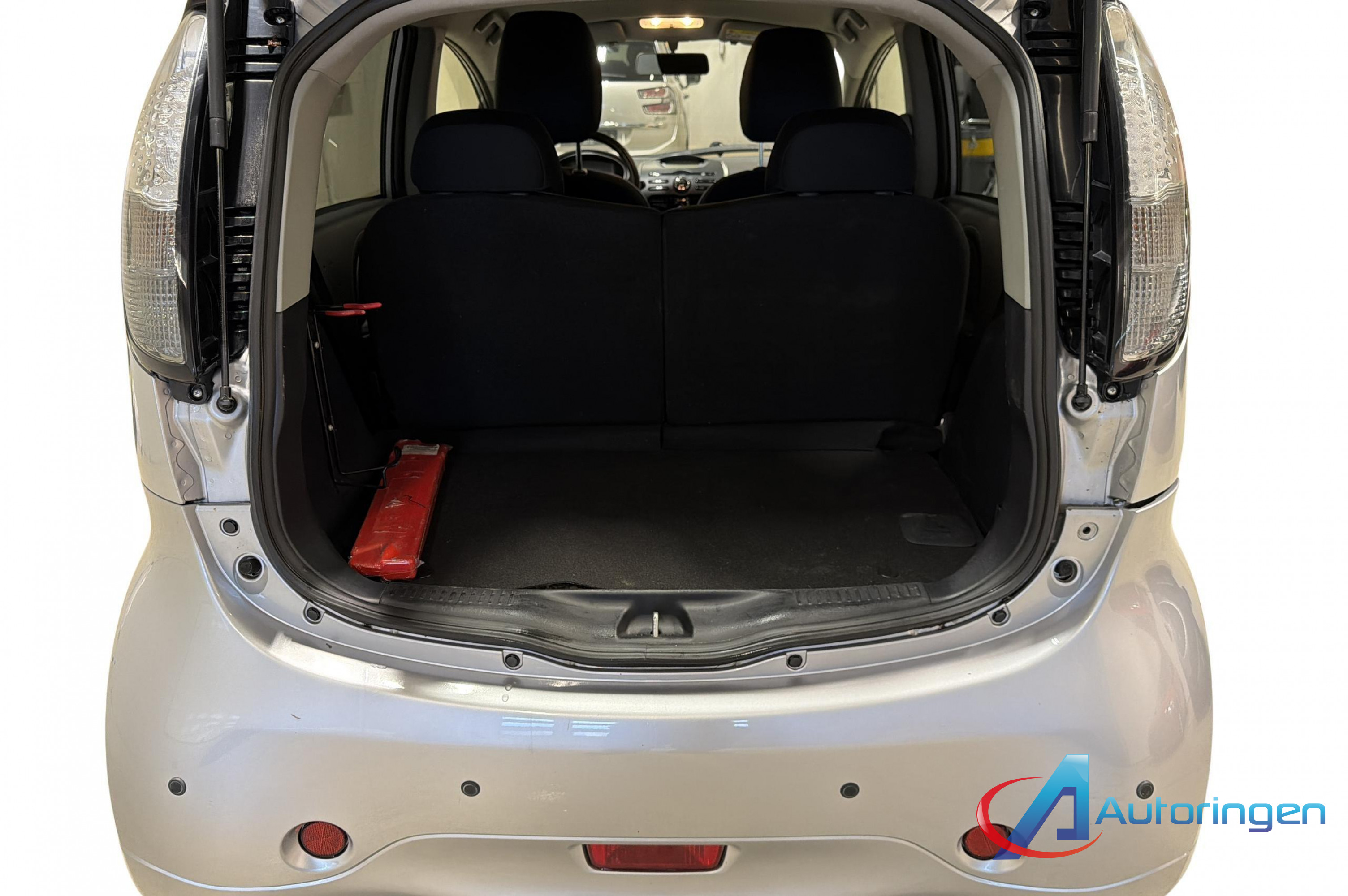 Mitsubishi I-MIEV 2017, electric — photo 11 of 14