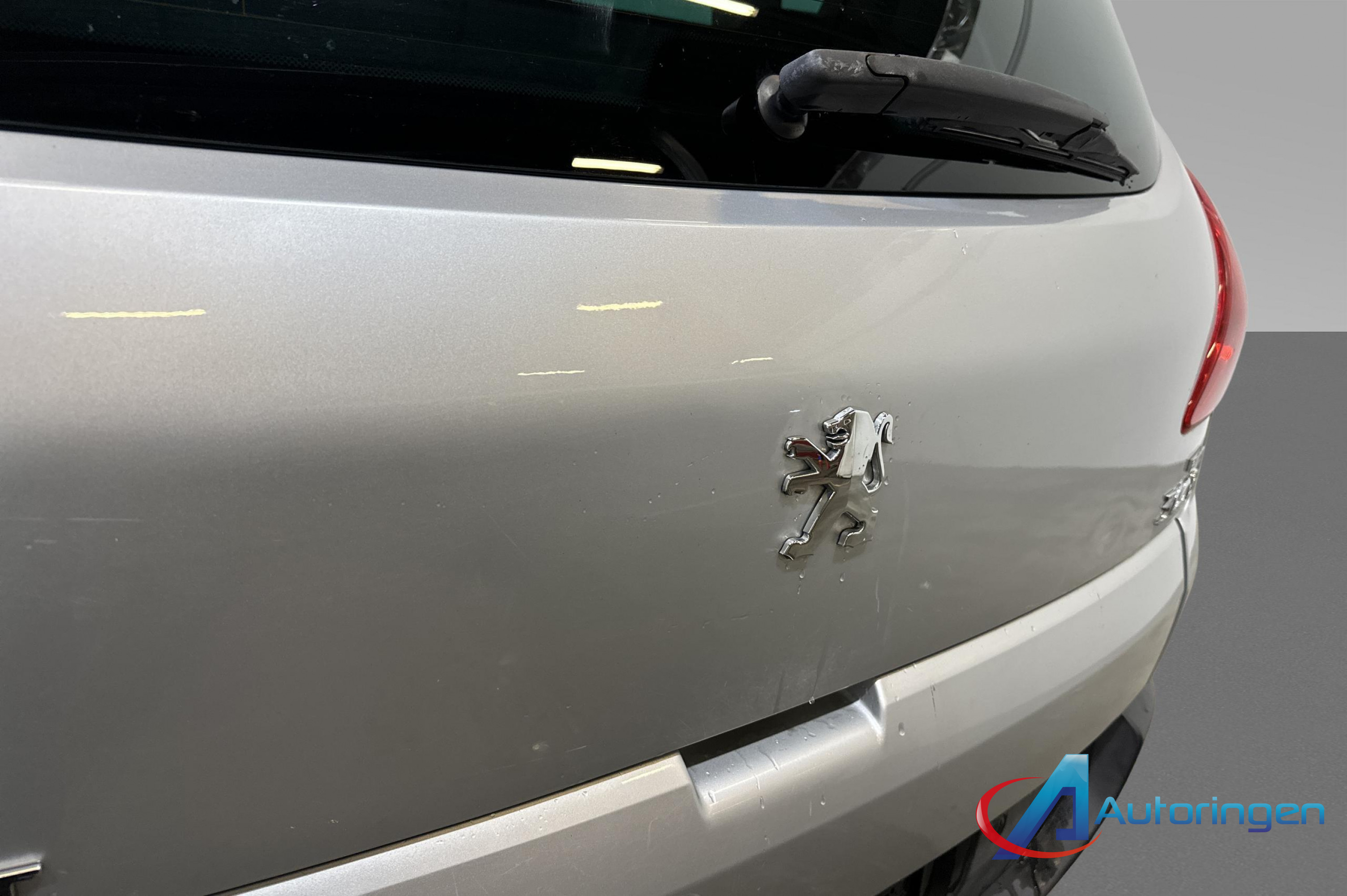 Peugeot 3008 2011, дизель — фото 12 из 19