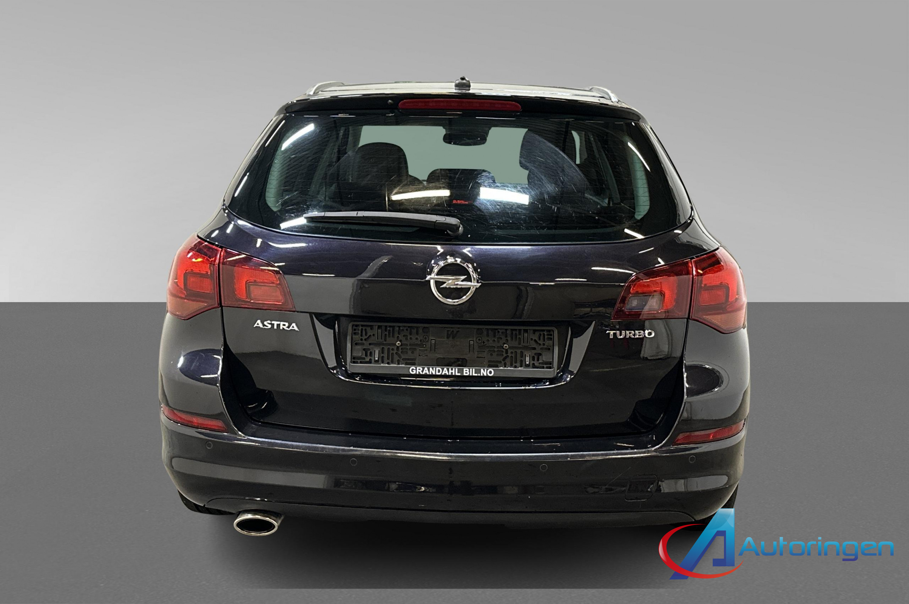 Opel ASTRA 2011, petrol — photo 5 of 14
