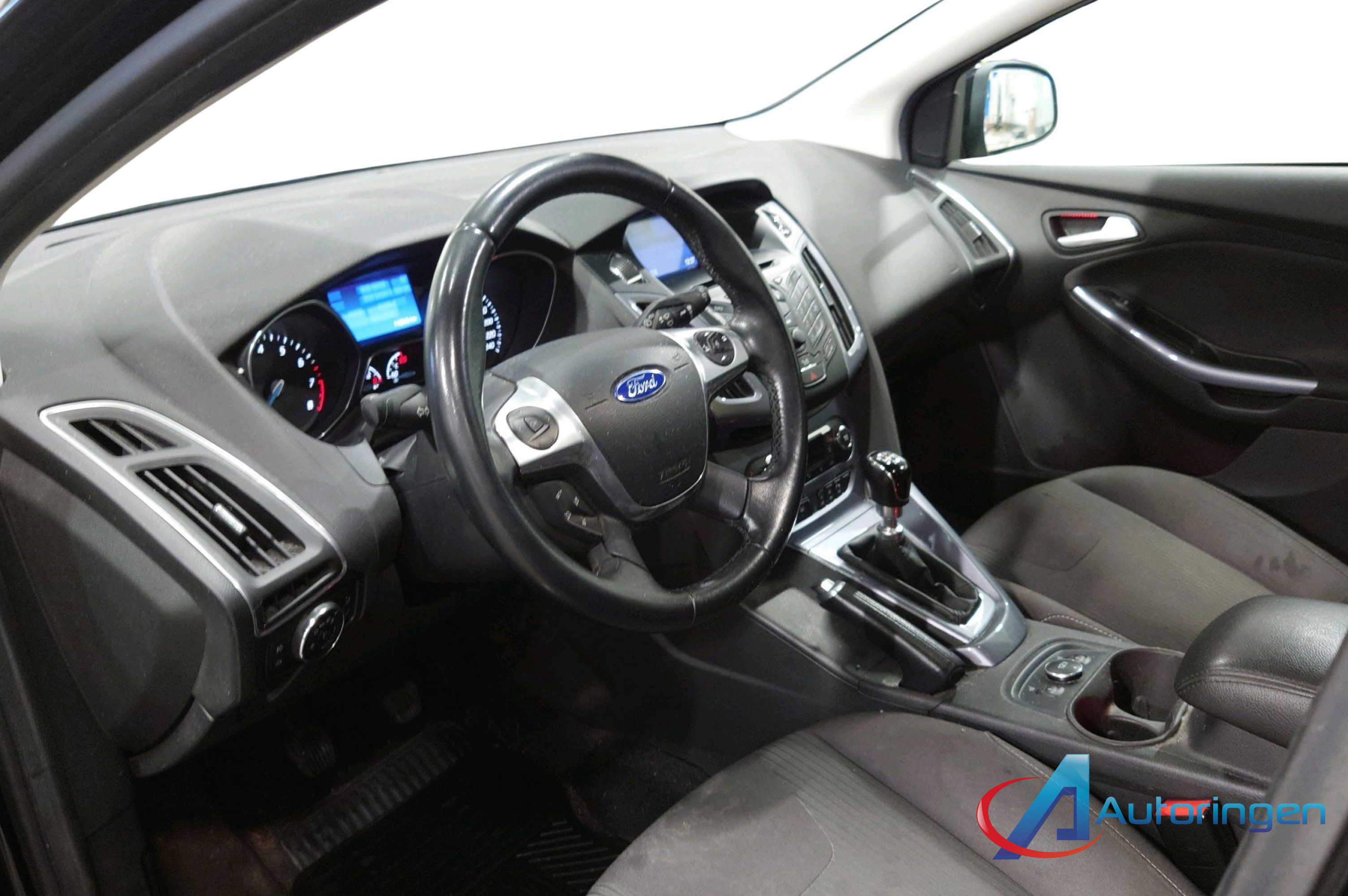 Ford FOCUS 2014, бензин — фото 11 з 19