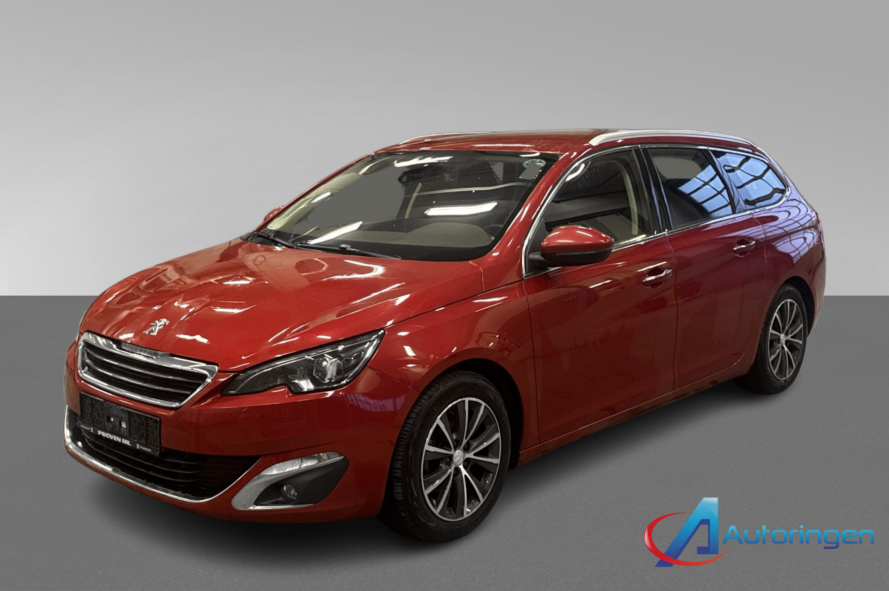 Peugeot 308 2015 — фото 3